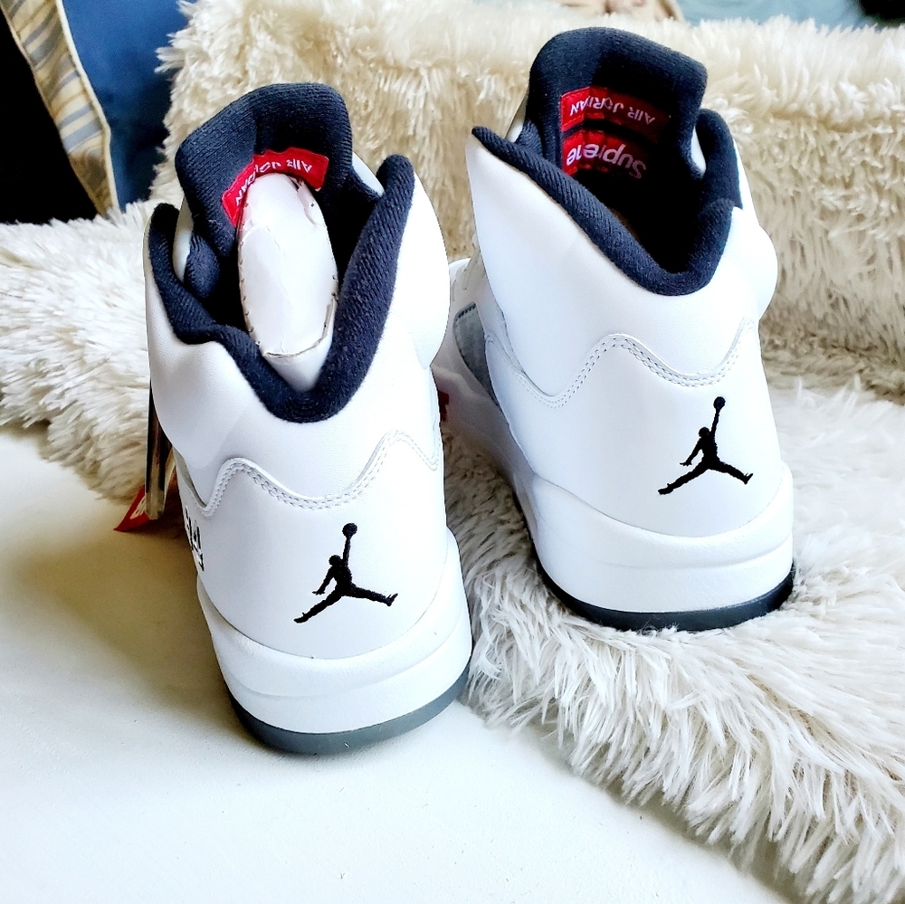 Jordan 5 White Retro Supreme's - Picture 7 of 10